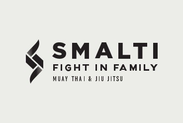 Smalti Fight in Family